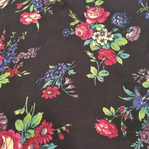 Lily White Tops - Lily White Floral Tank with Zipper, Size M Lily White Tops - Lily White Floral Tank with Zipper, Size M